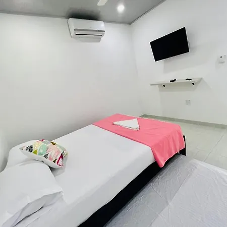Torres Del Meson Luxury Aparta Hotel Doradal Exterior photo