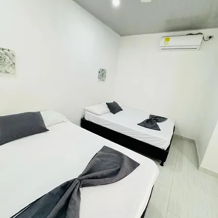 Torres Del Meson Luxury Aparta Hotel Doradal Exterior photo