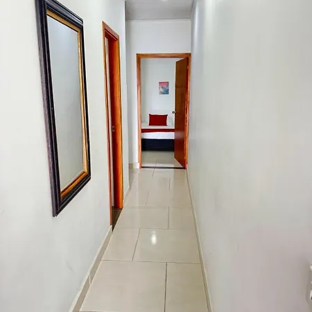 Torres Del Meson Luxury Aparta Hotel Doradal Exterior photo