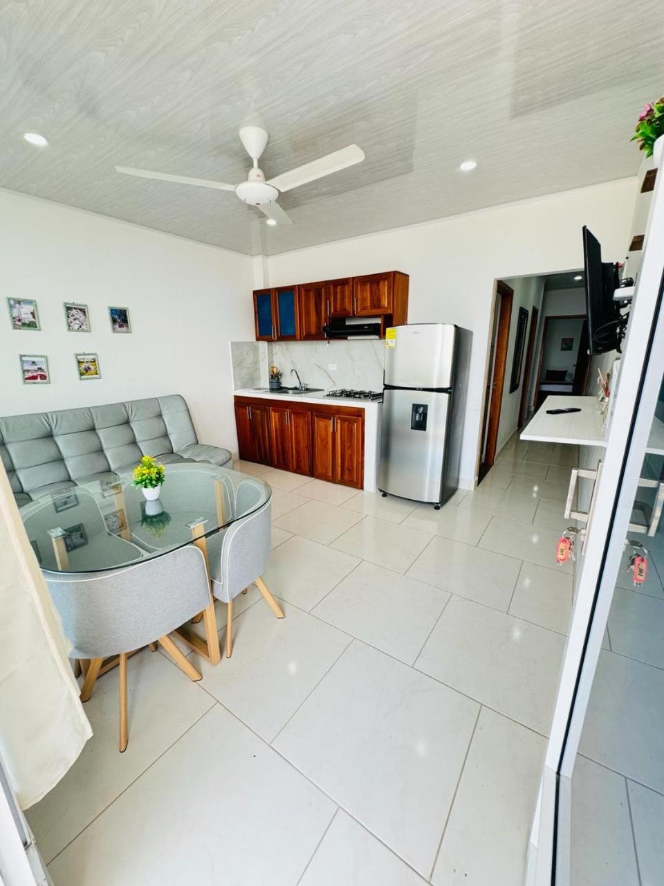Apartment Torres Del Meson Luxury Aparta *