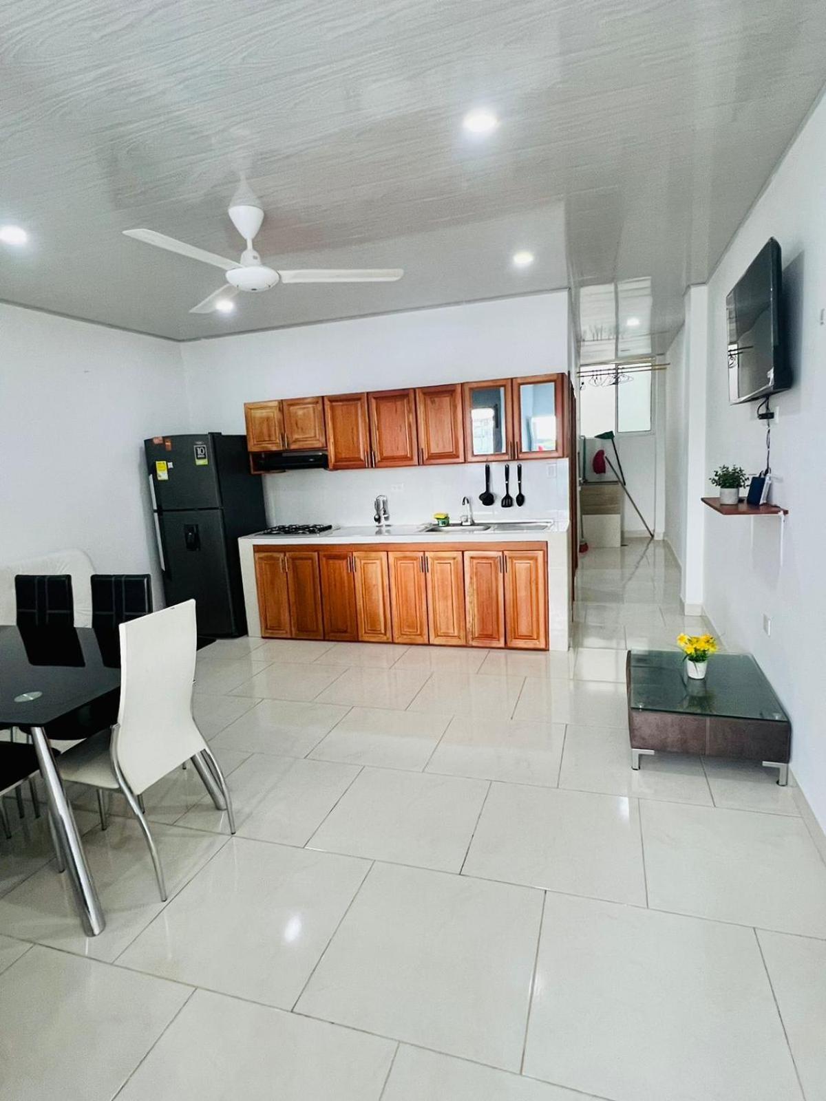 Apartment Torres Del Meson Luxury Aparta *